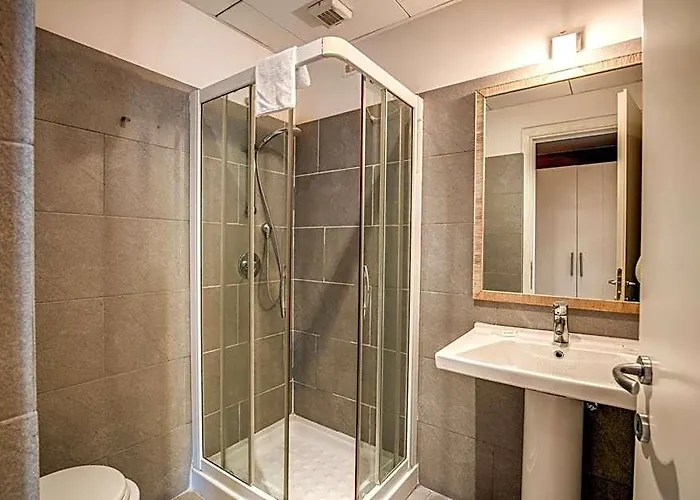 City Guest House 4*